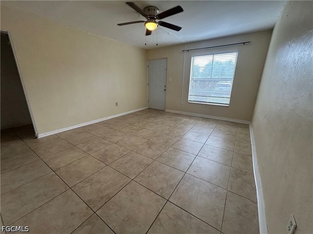 2828 Jackson ST J3, Fort Myers, FL 33901