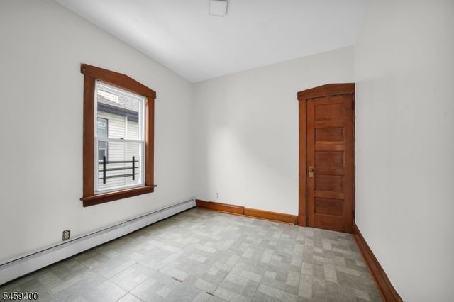 74 Christie Ave, Clifton City, NJ 07011