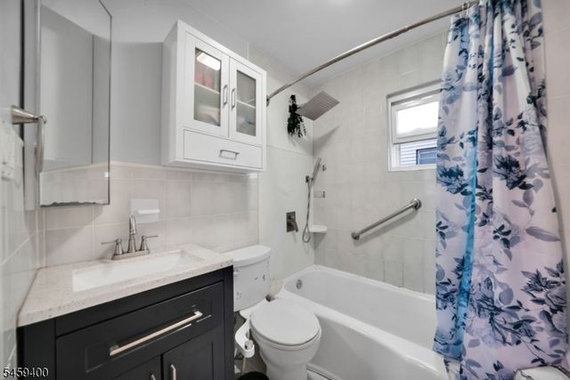 74 Christie Ave, Clifton City, NJ 07011