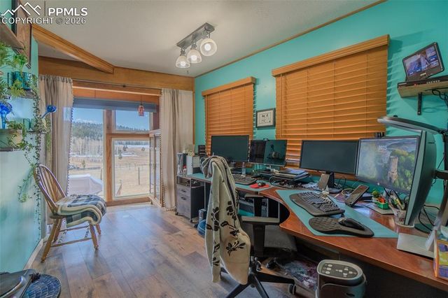 18 Sir Richard Drive, Divide, CO 80814