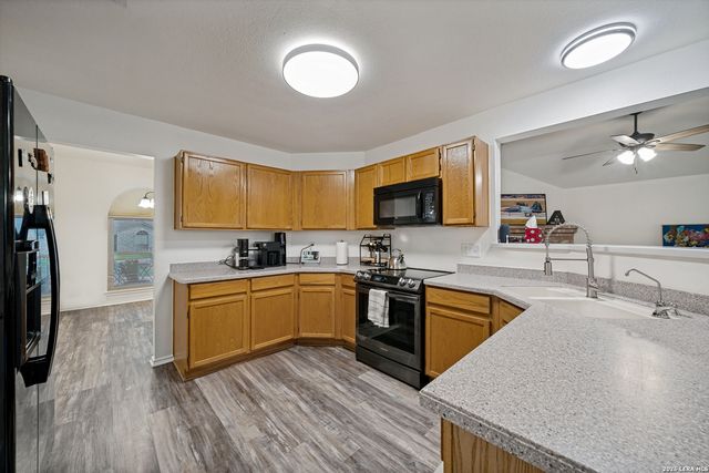 904 Dimrock, Schertz, TX 78154