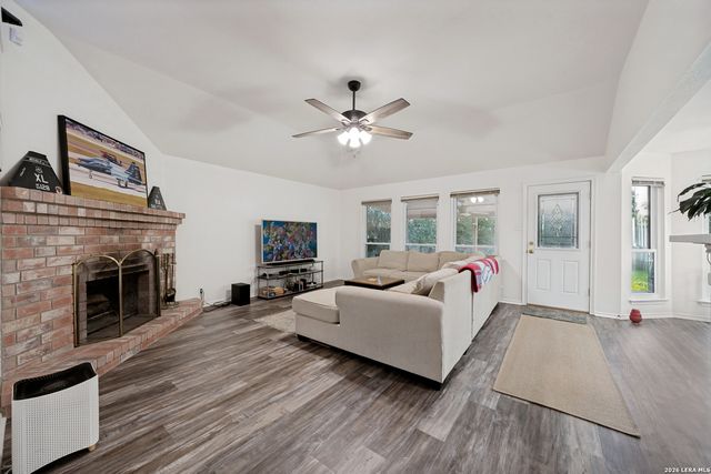 904 Dimrock, Schertz, TX 78154