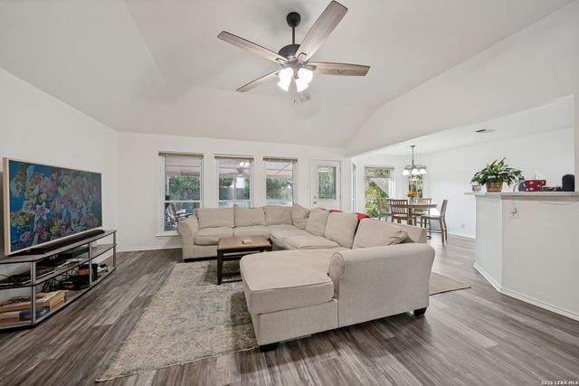904 Dimrock, Schertz, TX 78154
