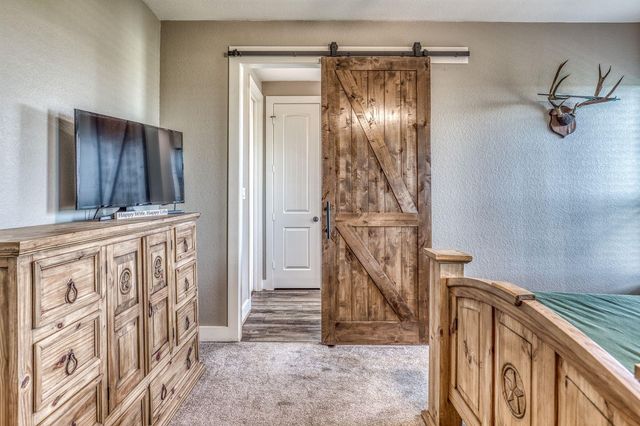 2455 County Road 289, East Bernard, TX 77435