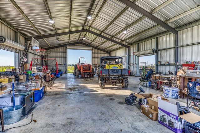 2455 County Road 289, East Bernard, TX 77435