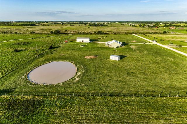 2455 County Road 289, East Bernard, TX 77435