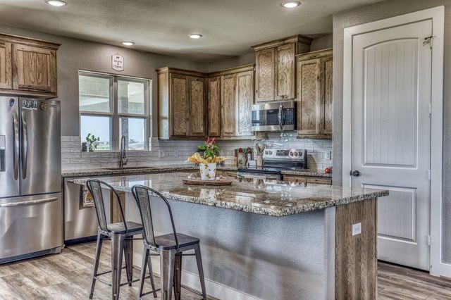 2455 County Road 289, East Bernard, TX 77435