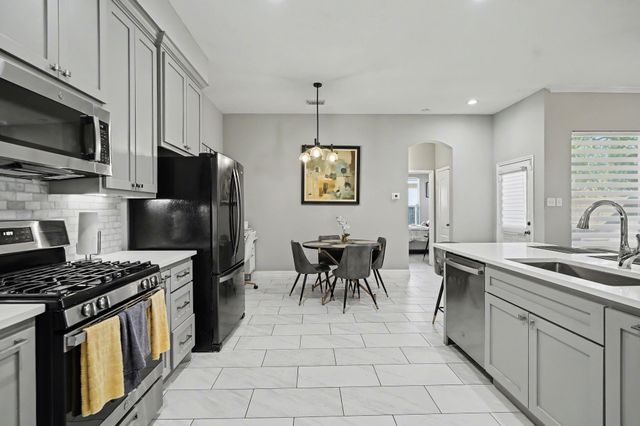 5339 Canyon Hollow Drive, Houston, TX 77084