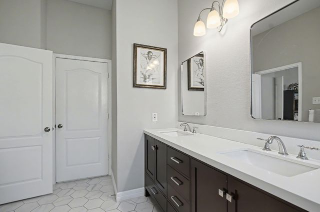 5339 Canyon Hollow Drive, Houston, TX 77084