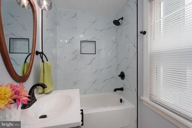 156 MERCER ST, Princeton, NJ 08540