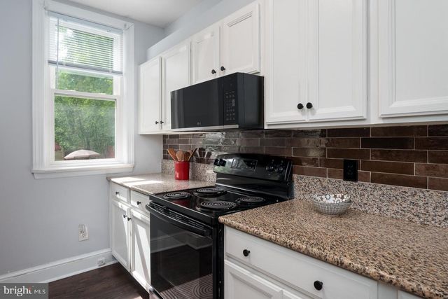 156 MERCER ST, Princeton, NJ 08540
