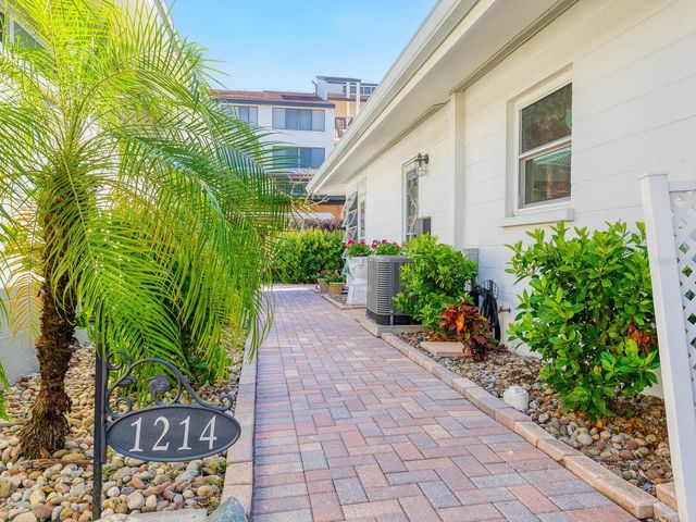 1214 MOONMIST CIRCLE S-01S, Sarasota, FL 34242