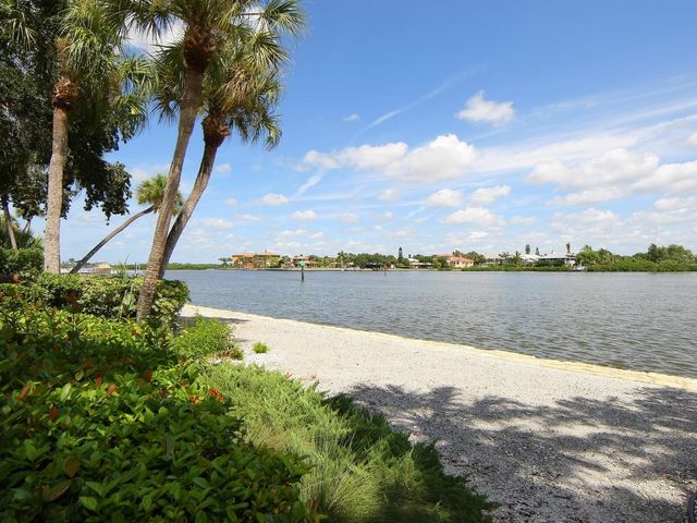 1214 MOONMIST CIRCLE S-01S, Sarasota, FL 34242