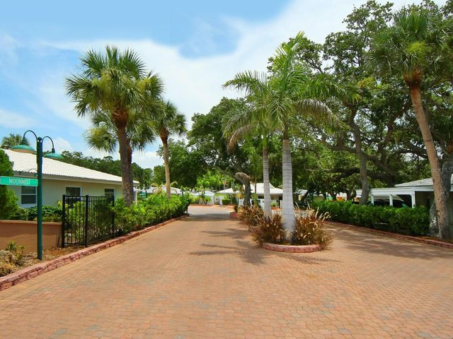 1214 MOONMIST CIRCLE S-01S, Sarasota, FL 34242