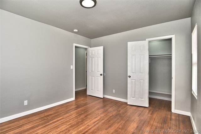 2104 N Boston Place, Tulsa, OK 74106