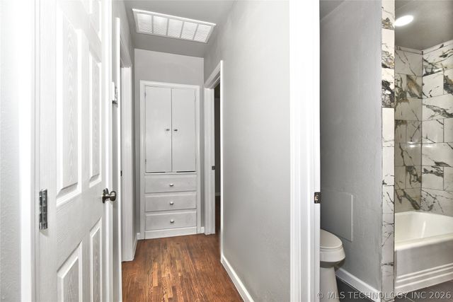 2104 N Boston Place, Tulsa, OK 74106