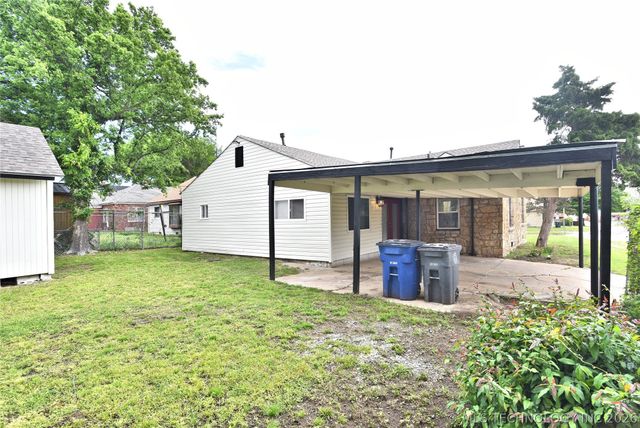 2104 N Boston Place, Tulsa, OK 74106