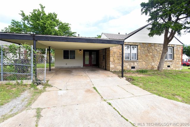 2104 N Boston Place, Tulsa, OK 74106