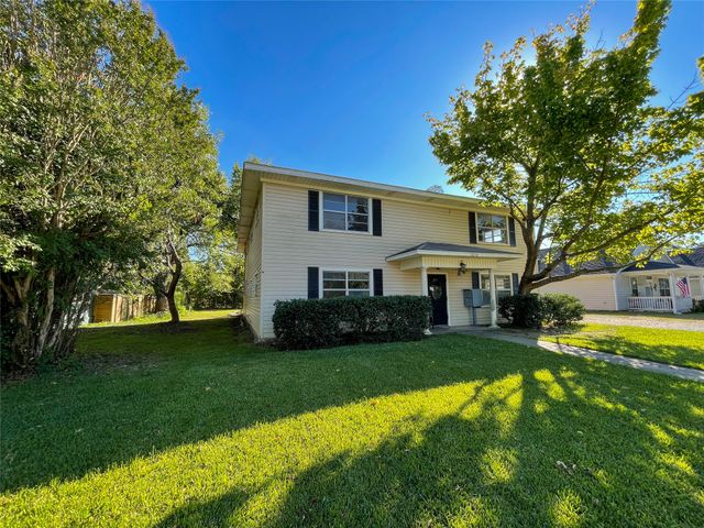 1016 W Gandy Street 4, Denison, TX 75020