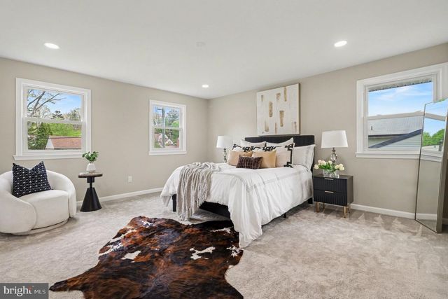 7804 LOUISE LN, Wyndmoor, PA 19038