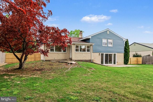 7804 LOUISE LN, Wyndmoor, PA 19038