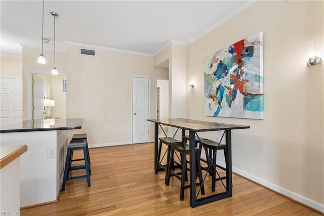 230 Nat Turner Blvd S Apt 3013, Newport News, VA 23606