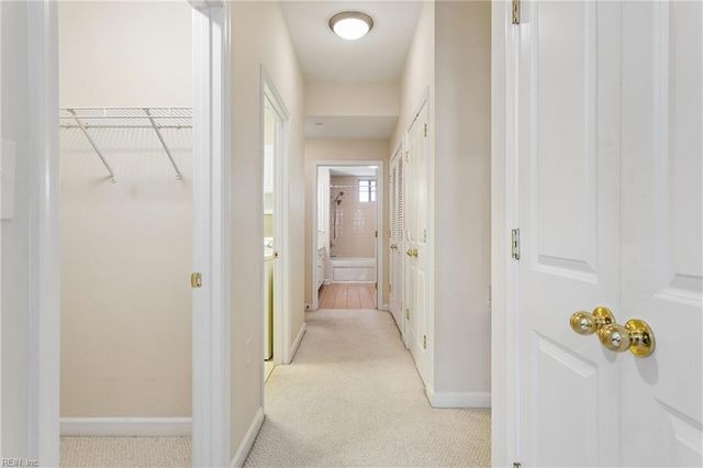 230 Nat Turner Blvd S Apt 3013, Newport News, VA 23606