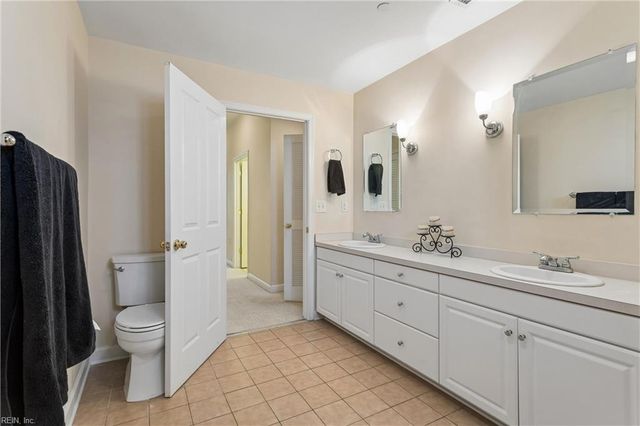 230 Nat Turner Blvd S Apt 3013, Newport News, VA 23606