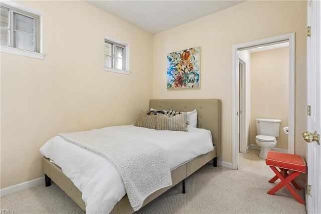 230 Nat Turner Blvd S Apt 3013, Newport News, VA 23606