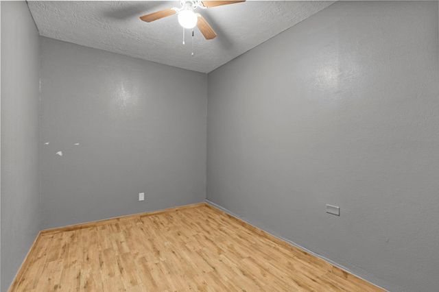 2611 Hawthorn Mill Lane, Houston, TX 77038