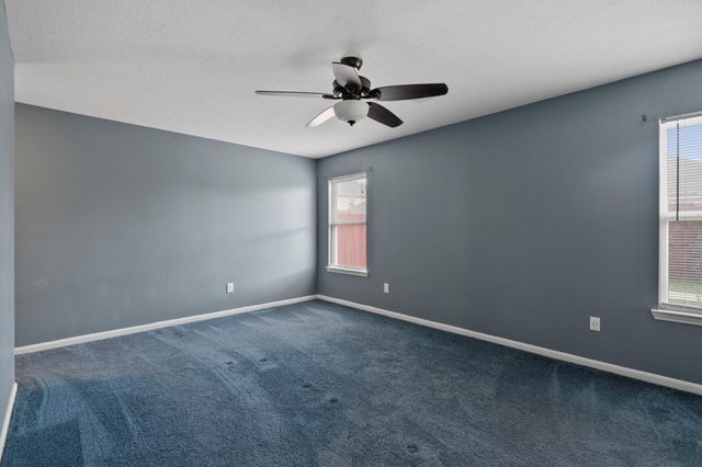 2611 Hawthorn Mill Lane, Houston, TX 77038