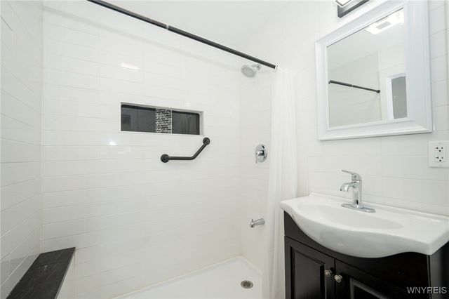 362 Dan Troy Drive, Amherst, NY 14221