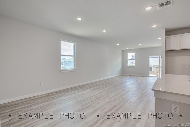 2125 Maestro Drive, Seguin, TX 78155