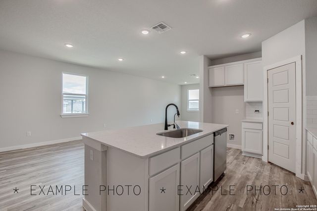 2125 Maestro Drive, Seguin, TX 78155