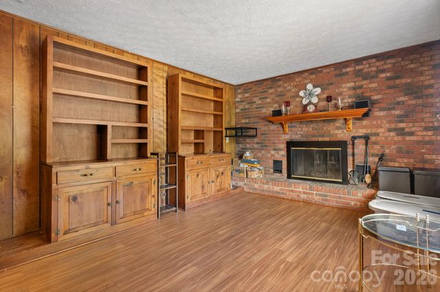 2881 Highline Avenue, Valdese, NC 28690