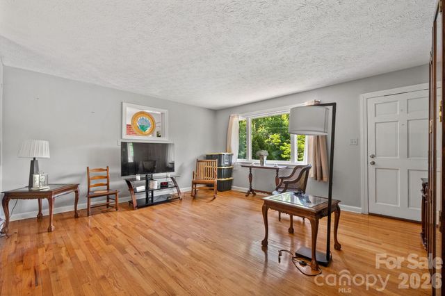 2881 Highline Avenue, Valdese, NC 28690