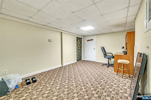 22 Chestnut, Bloomingdale, NJ 07403