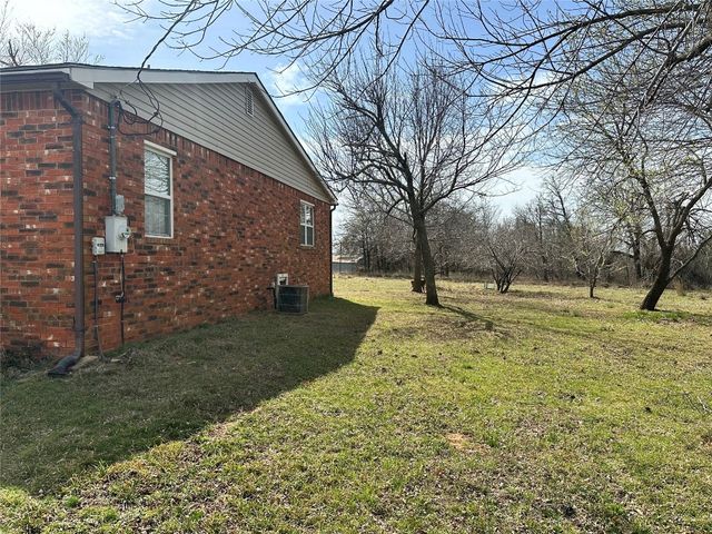 13900 Banner Road, Lexington, OK 73051
