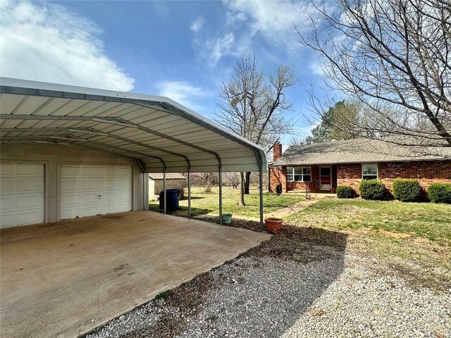 13900 Banner Road, Lexington, OK 73051