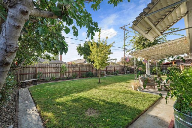 541 S Rose St, Lodi, CA 95240