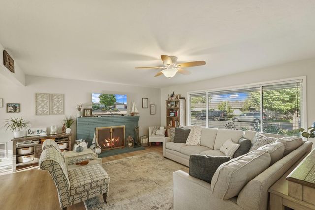 541 S Rose St, Lodi, CA 95240