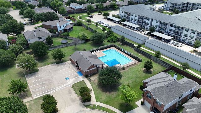 11633 Wild Pear Lane, Fort Worth, TX 76244