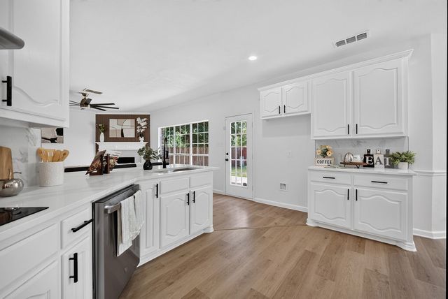 11633 Wild Pear Lane, Fort Worth, TX 76244