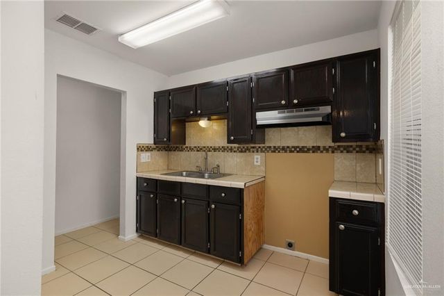 2808 N 38th Street, Mcallen, TX 78501