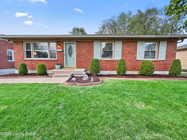 2005 White Oak Ln, Louisville, KY 40216