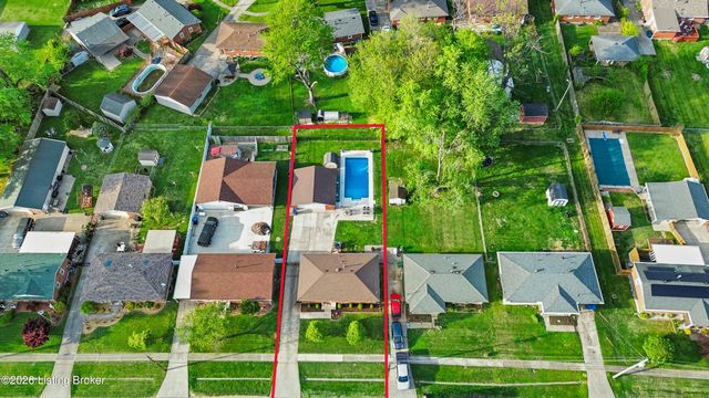 2005 White Oak Ln, Louisville, KY 40216