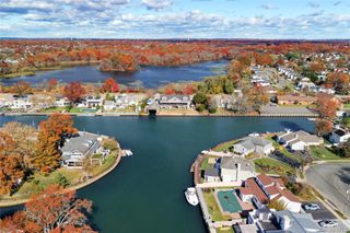 4530 Merrick Road, Massapequa, NY 11758