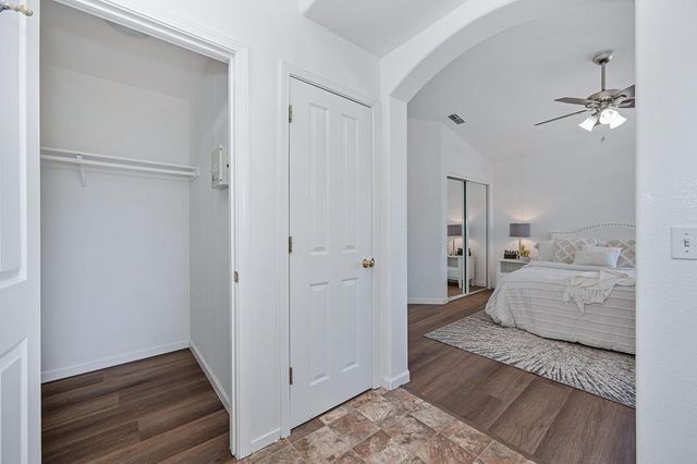 7828 Calzada Way, Elk Grove, CA 95758