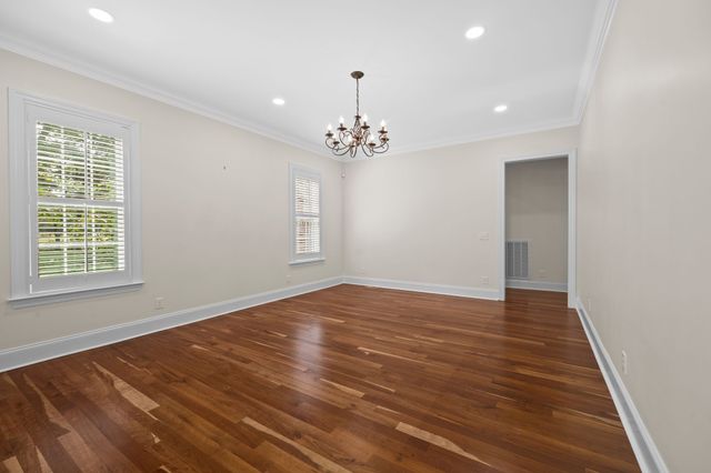 808 N Main St, Mount Pleasant, TN 38474