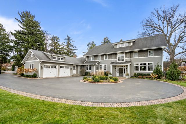 140 Birch Street, Winnetka, IL 60093